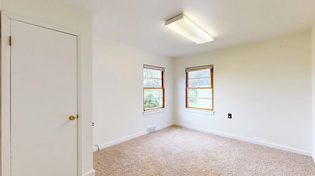1207 North Drive Mt. Pleasant City MI 48858