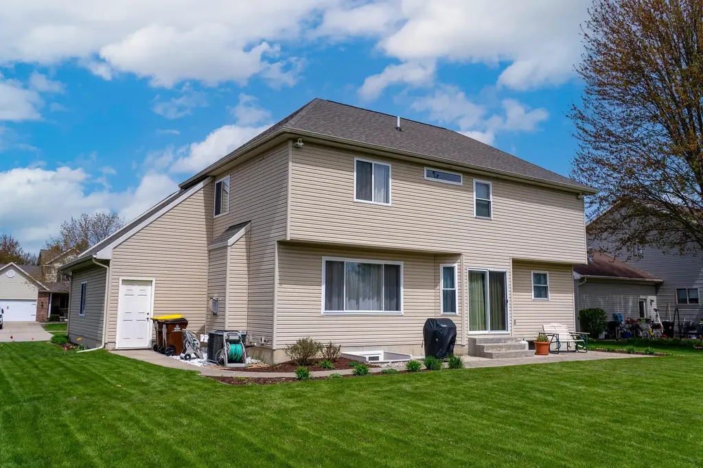 1522 Eastpointe Drive Mt. Pleasant City MI 48858