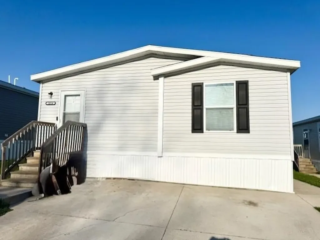 1014 Union Union Charter Township MI 48858