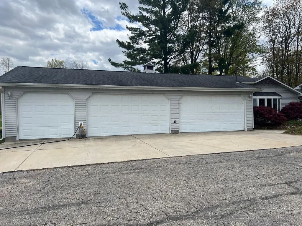 21403 Swan Creek Road Lakefield Township MI 48637