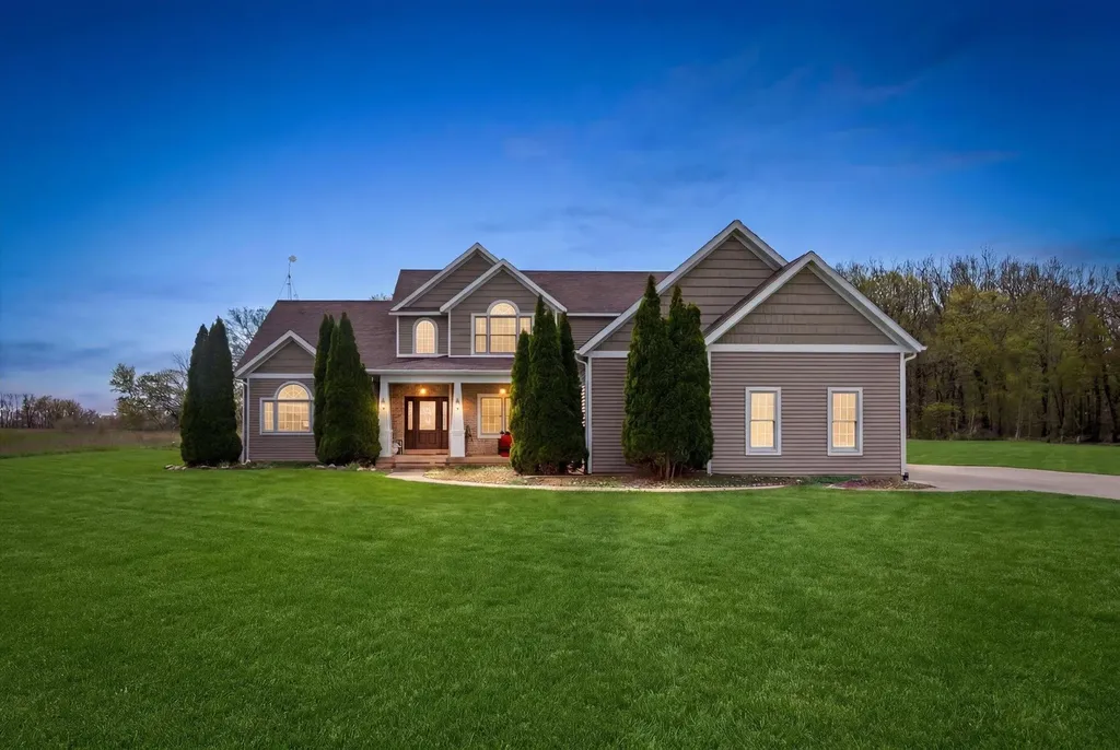 4362 S Vickeryville Road Evergreen Township MI 48884