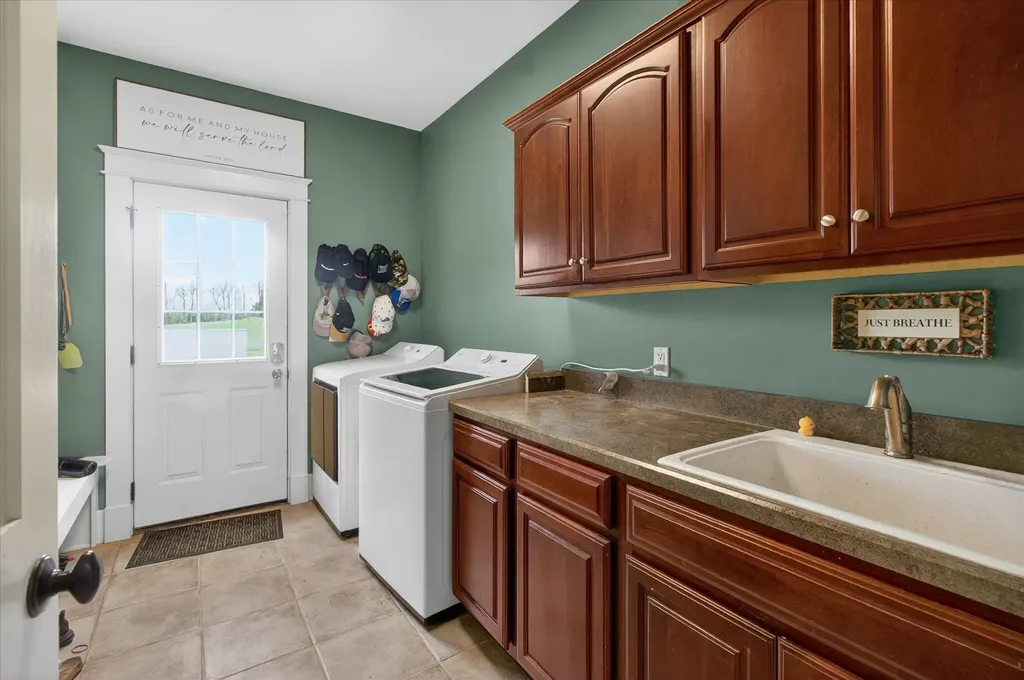 4362 S Vickeryville Road Evergreen Township MI 48884