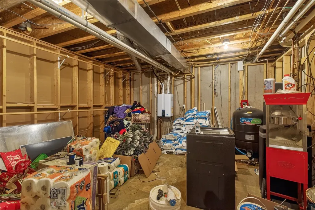 4362 S Vickeryville Road Evergreen Township MI 48884