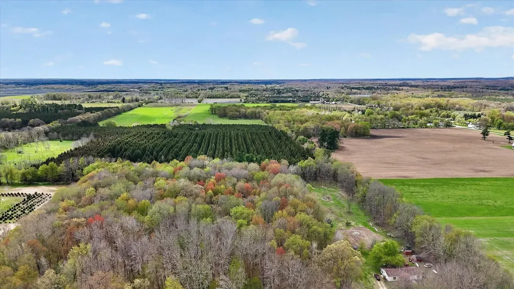 4362 S Vickeryville Road Evergreen Township MI 48884