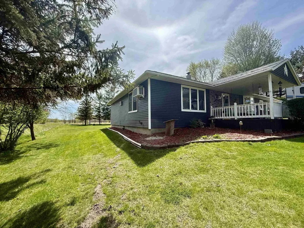 742 E Van Buren Road Emerson Township MI 48801
