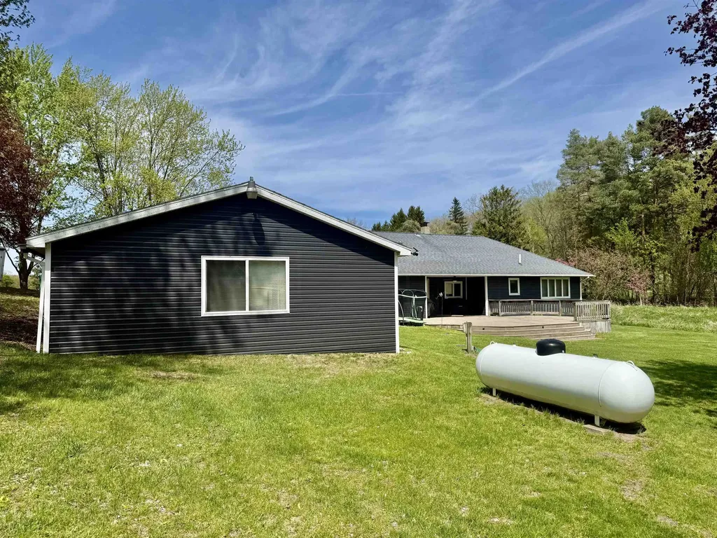742 E Van Buren Road Emerson Township MI 48801