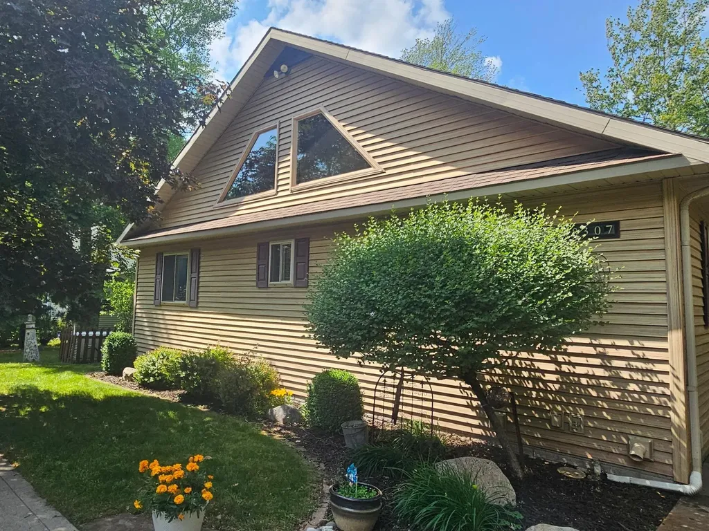 8307 Cortez Drive Garfield Township MI 48632