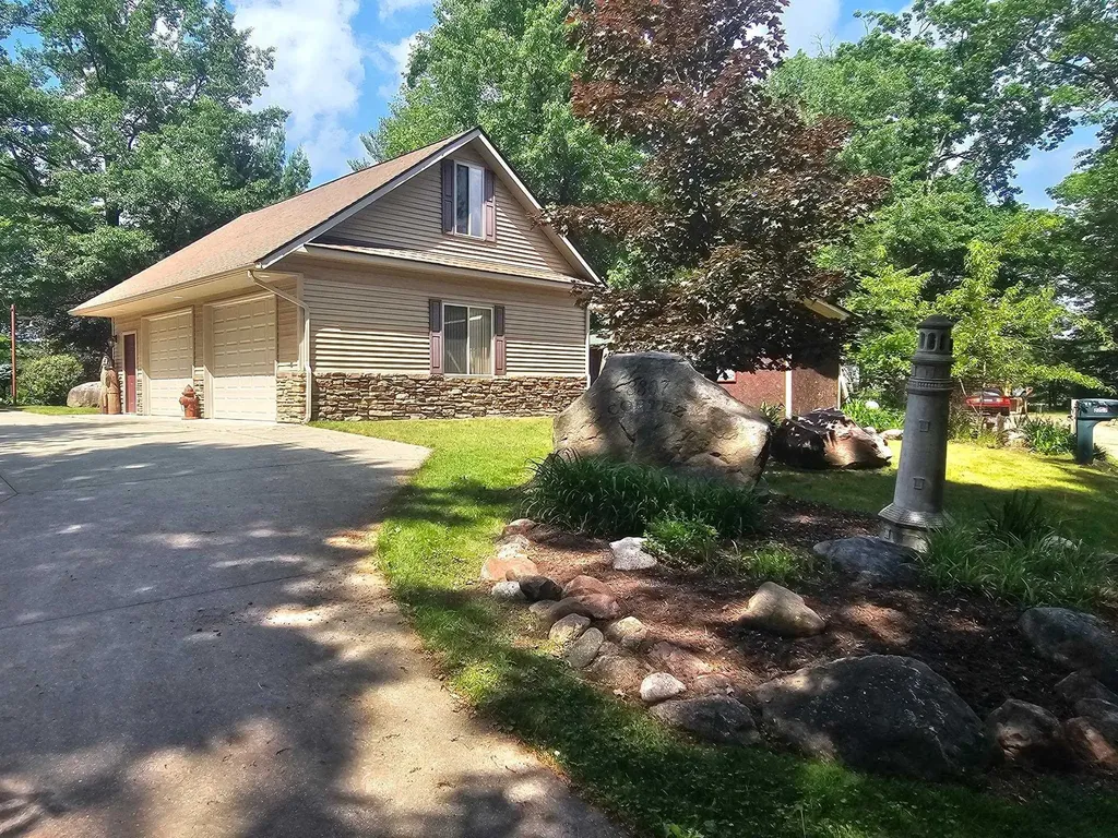 8307 Cortez Drive Garfield Township MI 48632
