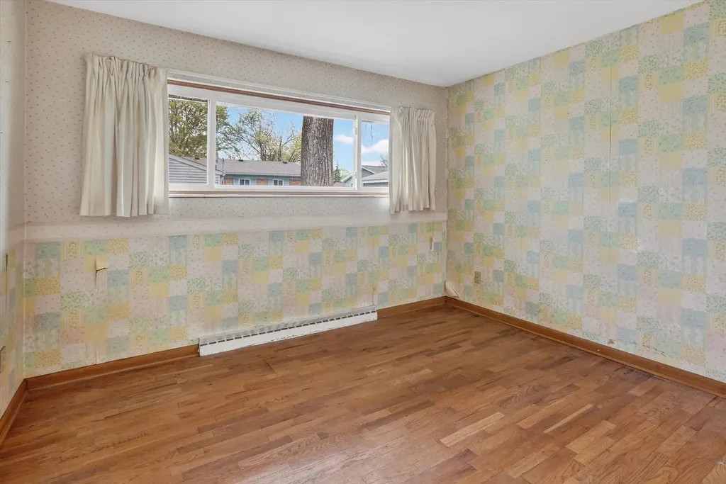 636 Rustic Drive Saginaw Charter Township MI 48604