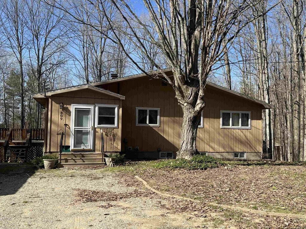 309 Oak Hill Road Garfield Township MI 49633