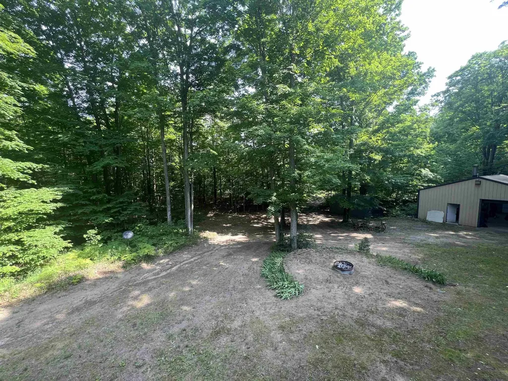 309 Oak Hill Road Garfield Township MI 49633