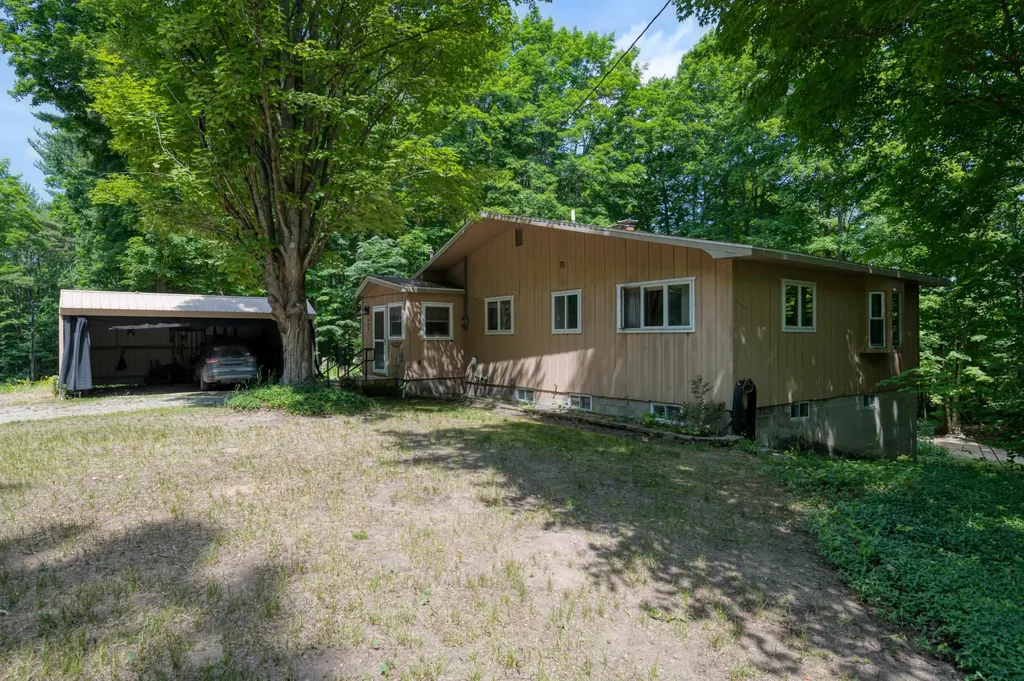 309 Oak Hill Road Garfield Township MI 49633