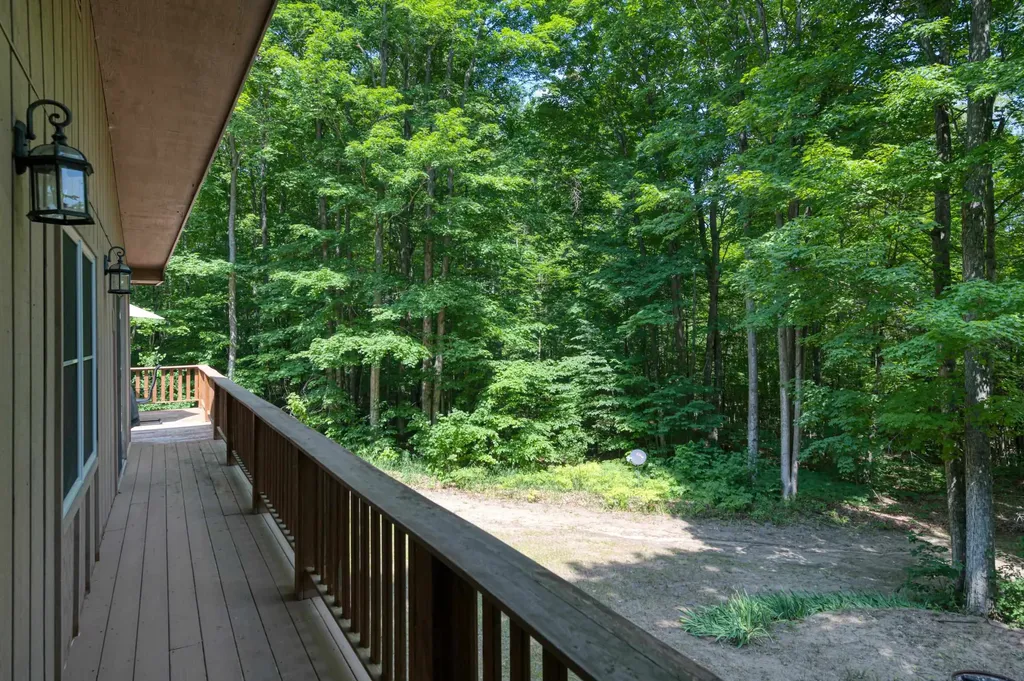 309 Oak Hill Road Garfield Township MI 49633