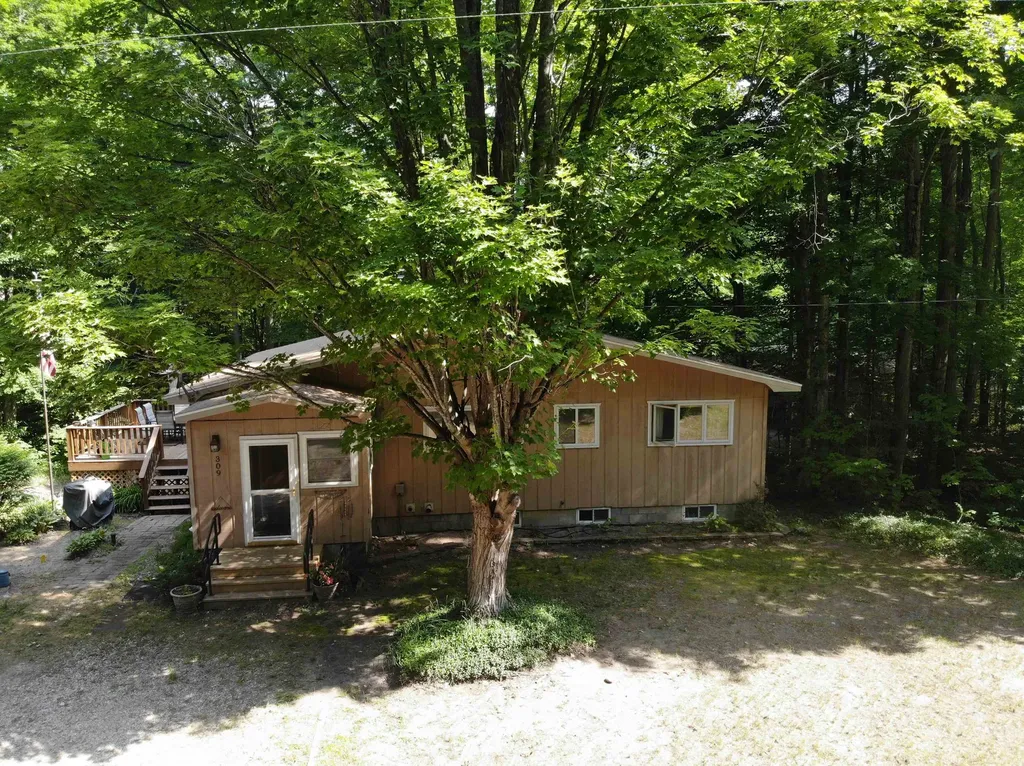 309 Oak Hill Road Garfield Township MI 49633