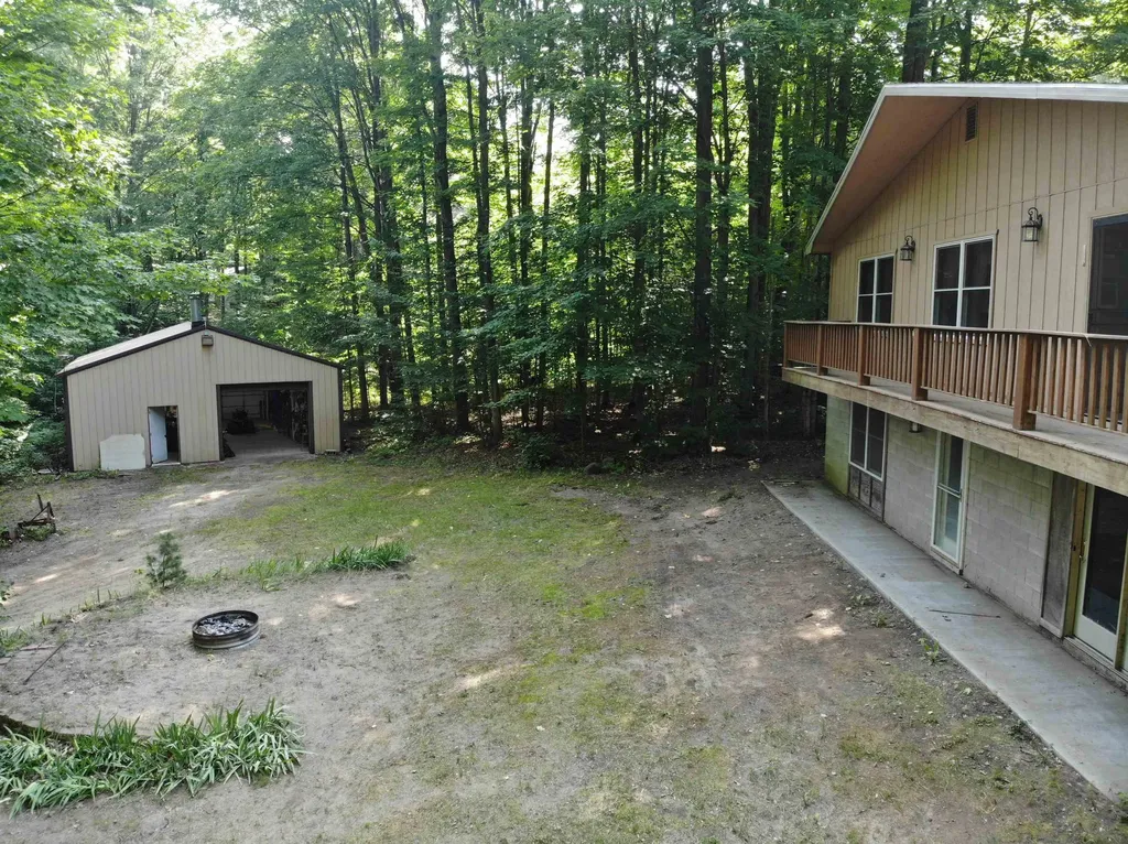 309 Oak Hill Road Garfield Township MI 49633