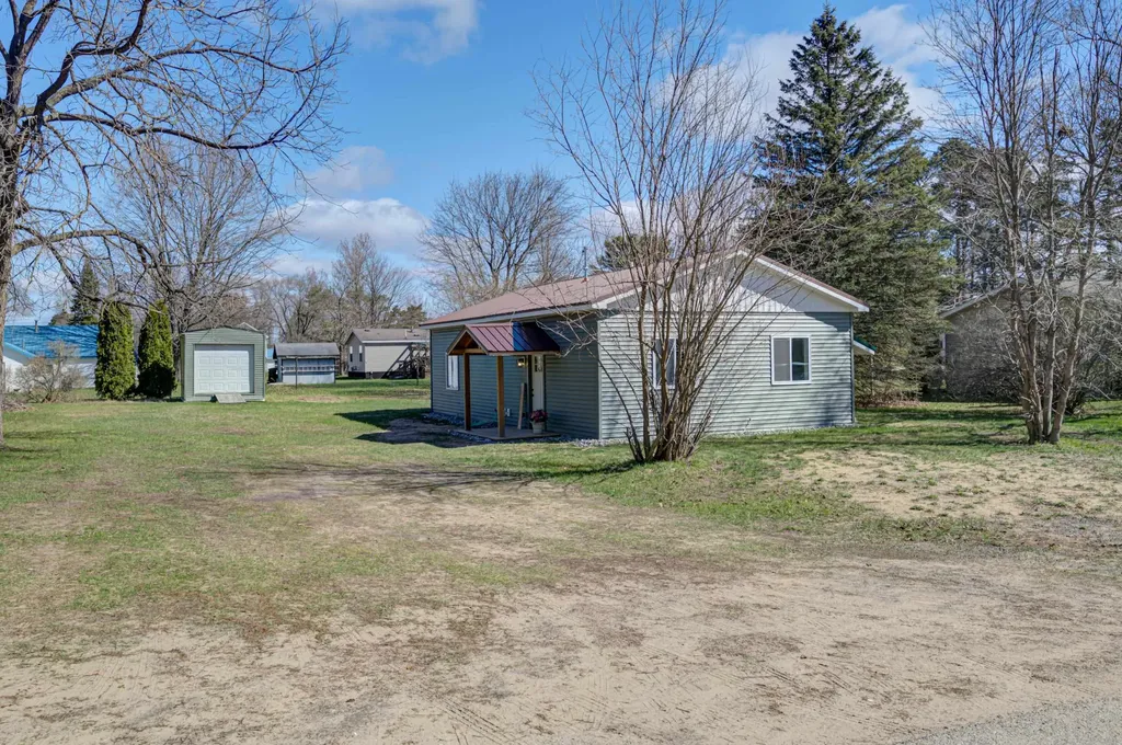 304 Lincoln Street Kalkaska Township MI 49646