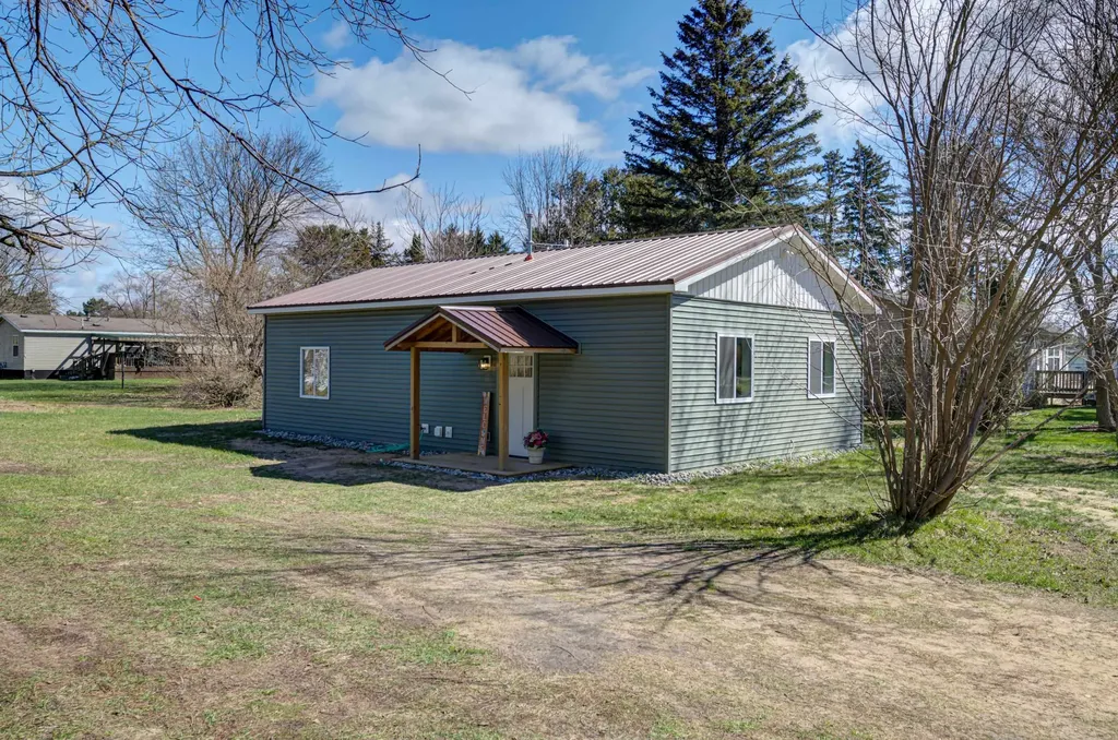 304 Lincoln Street Kalkaska Township MI 49646