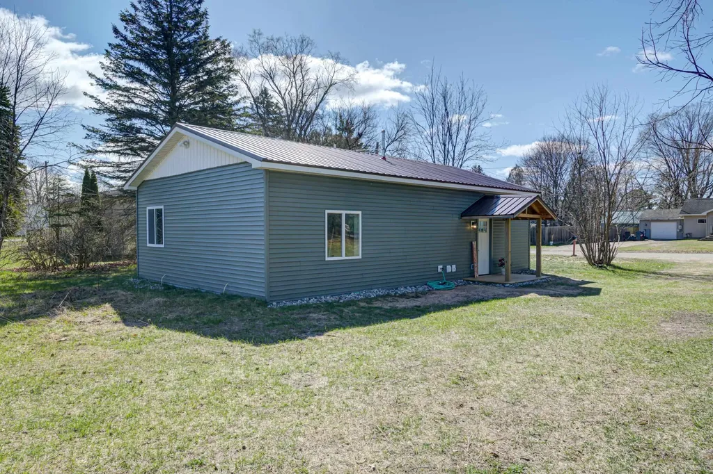 304 Lincoln Street Kalkaska Township MI 49646