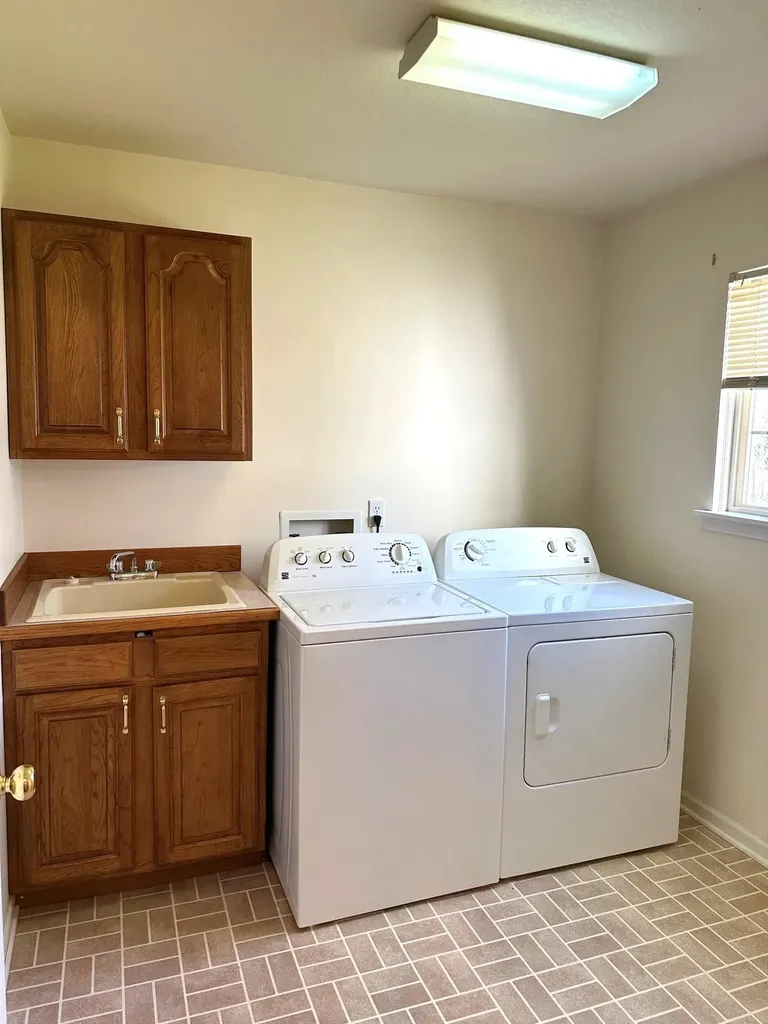 1511 Eastpointe Drive Mt. Pleasant City MI 48858
