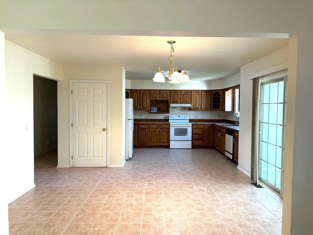 1511 Eastpointe Drive Mt. Pleasant City MI 48858