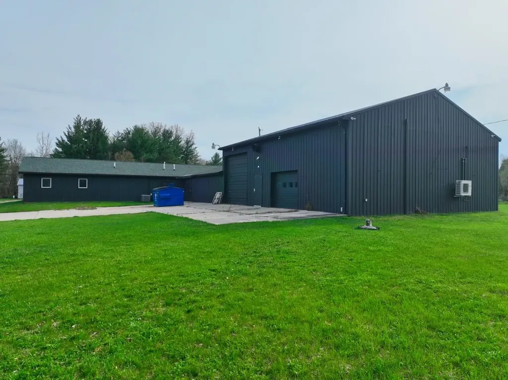 11616 NW Monroe Road Seville Township MI 48877