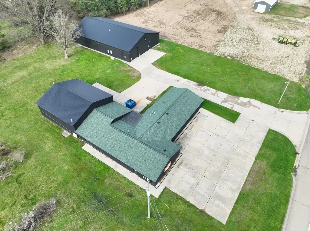 11616 NW Monroe Road Seville Township MI 48877