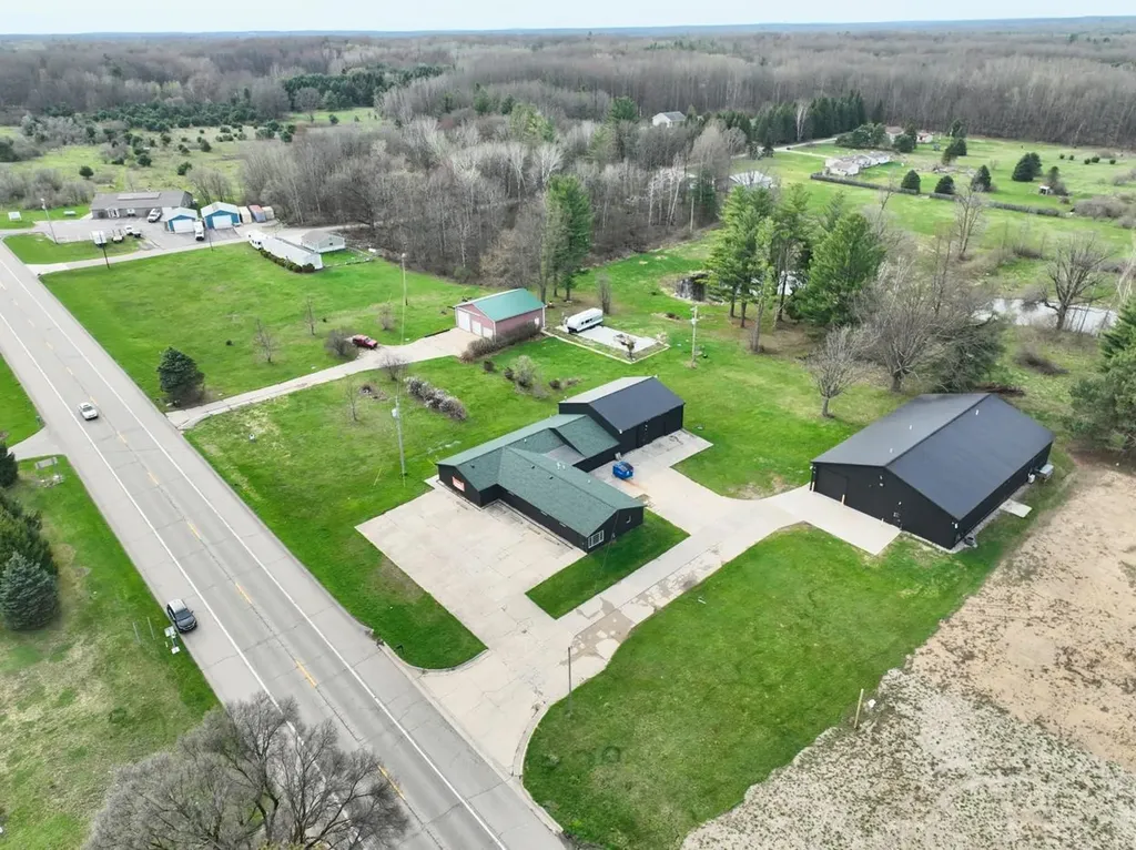 11616 NW Monroe Road Seville Township MI 48877