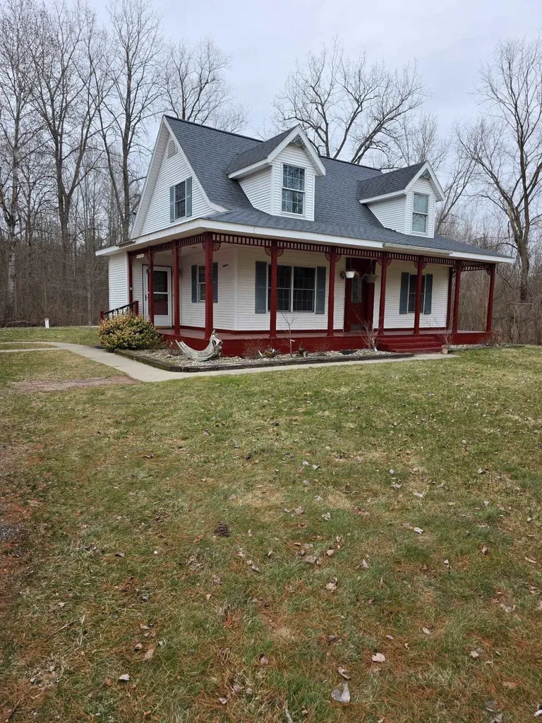 2283 S River Beaverton Township MI 48612