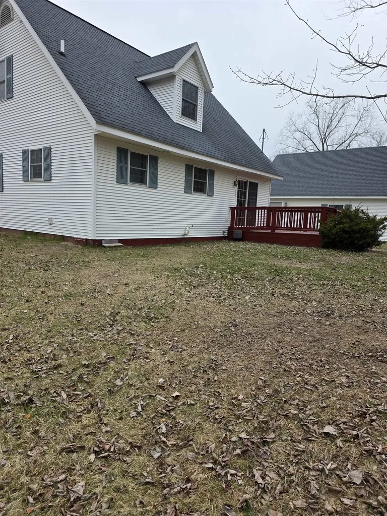 2283 S River Beaverton Township MI 48612