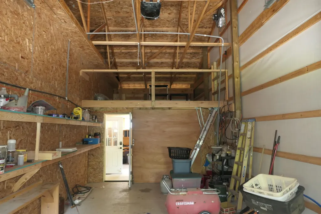 6264 Wildwood Drive Seville Township MI 48832