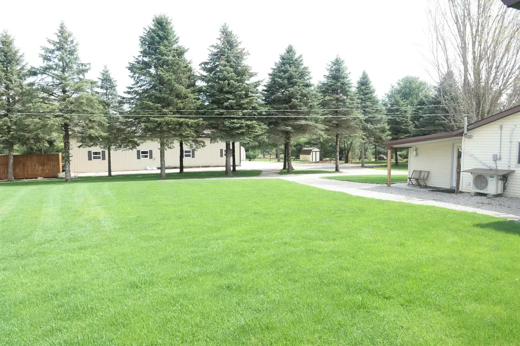 6264 Wildwood Drive Seville Township MI 48832