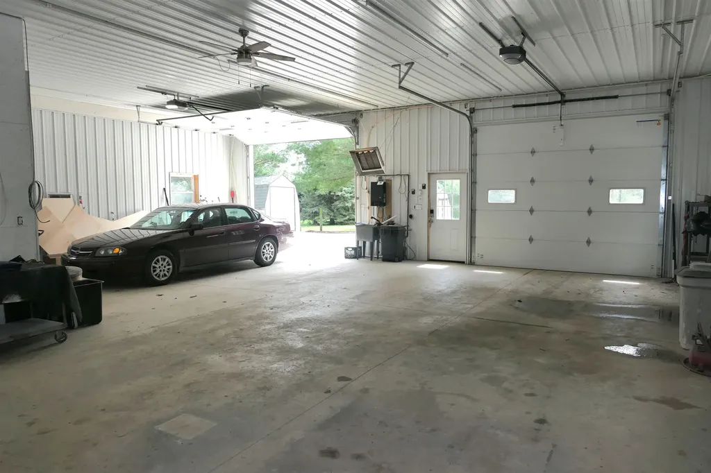 6264 Wildwood Drive Seville Township MI 48832
