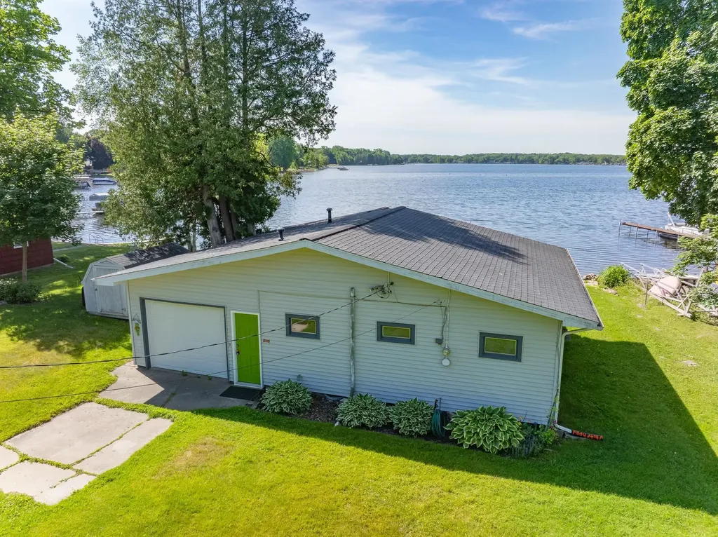5445 W Beal City Road Nottawa Township MI 48893