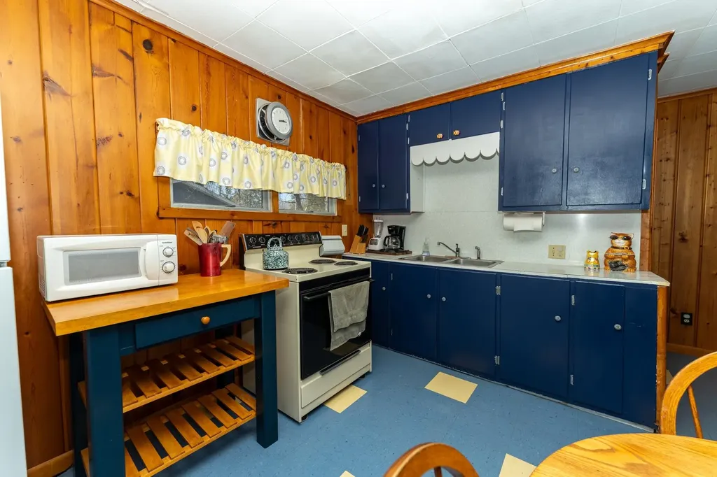 5445 W Beal City Road Nottawa Township MI 48893