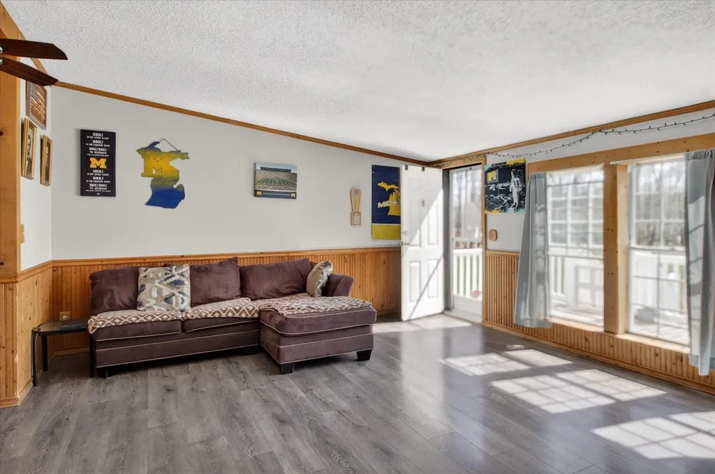 4537 N Caris Road Ferris Township MI 48829
