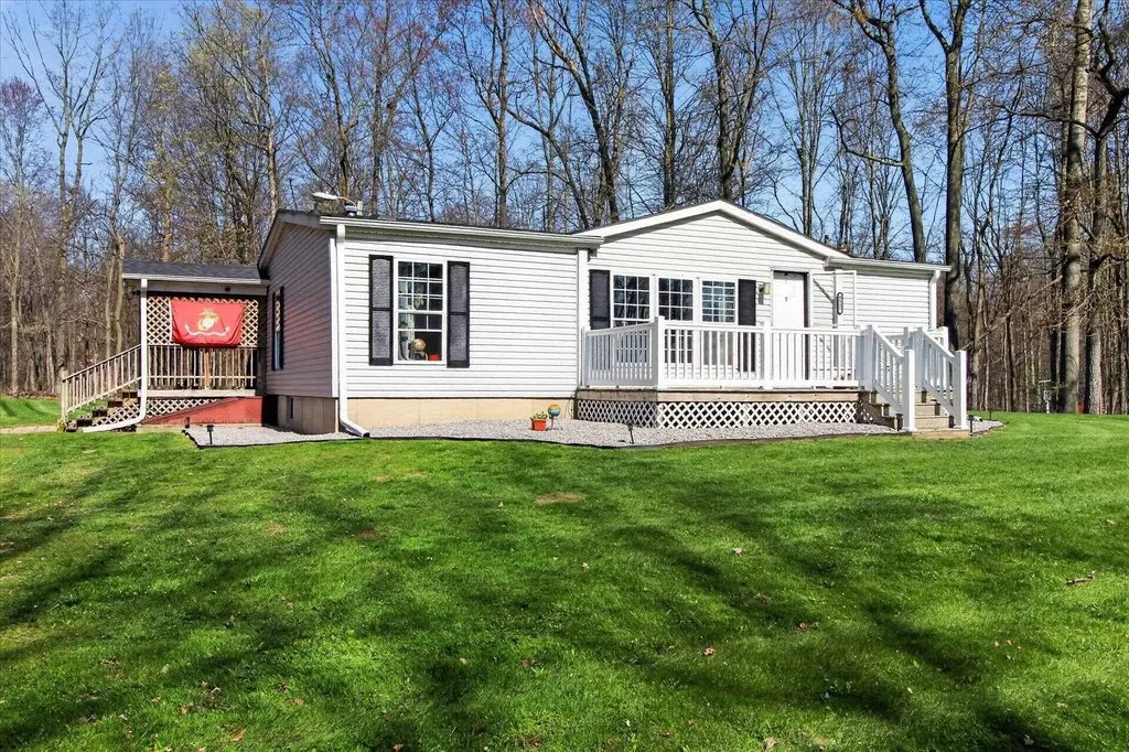 4537 N Caris Road Ferris Township MI 48829