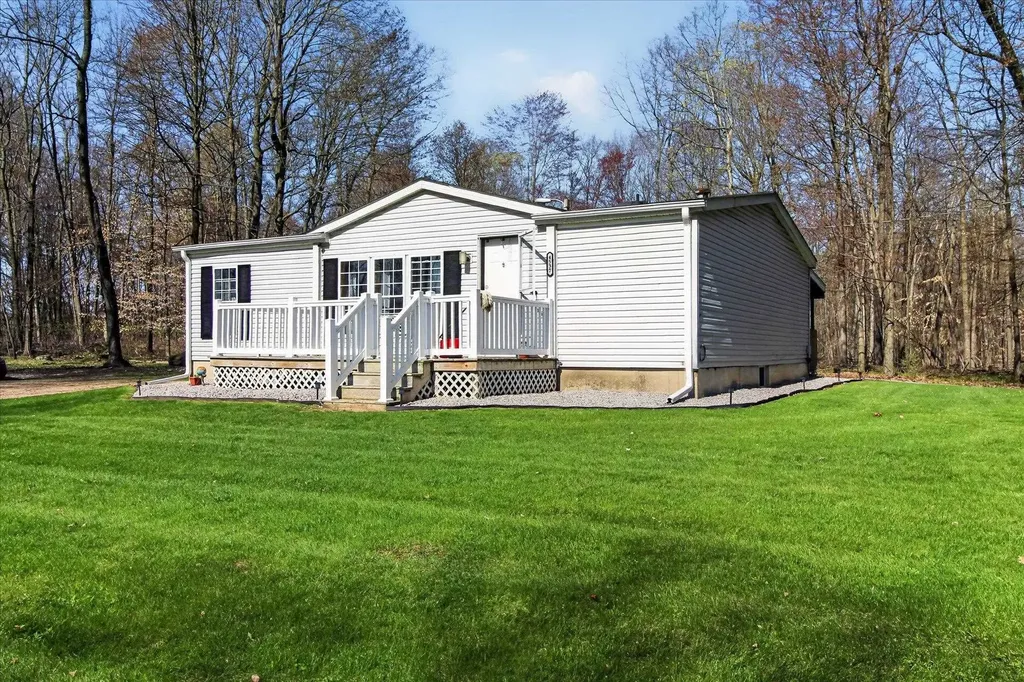 4537 N Caris Road Ferris Township MI 48829