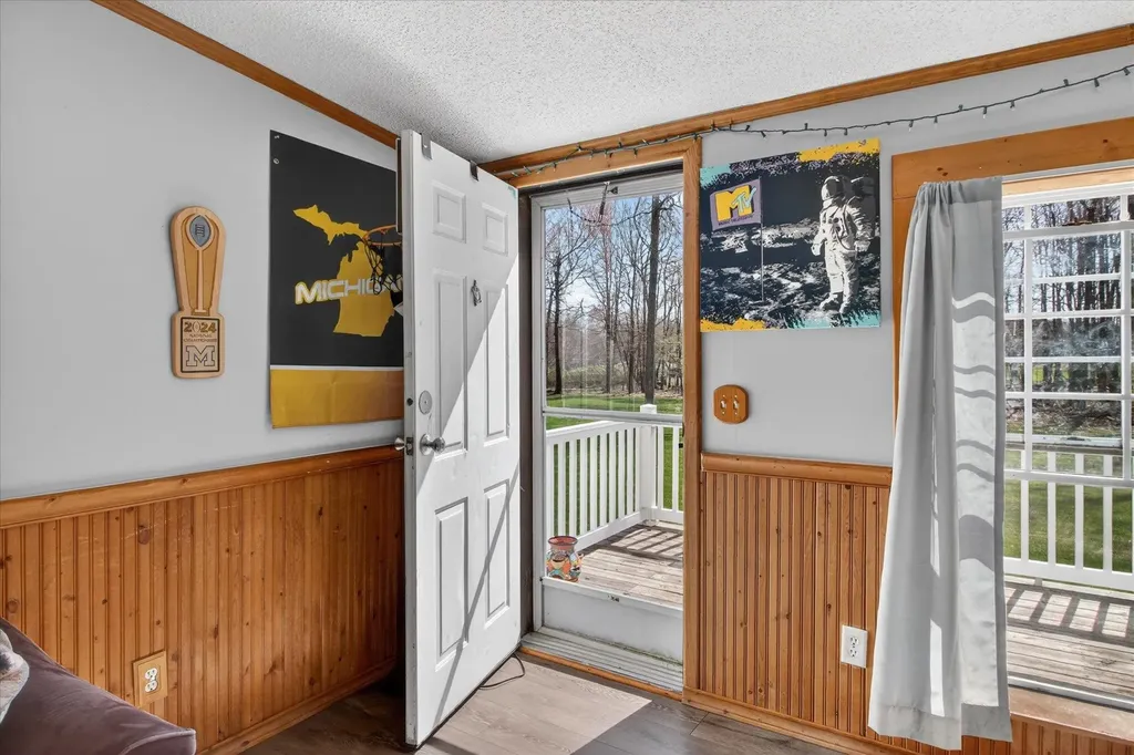 4537 N Caris Road Ferris Township MI 48829