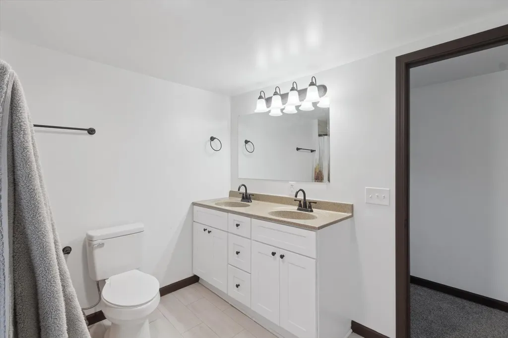 117 E Wright Avenue Shepherd Village MI 48883