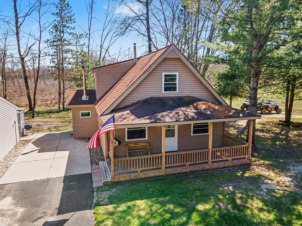 491 Big Stone Lake Orient Township MI 48632