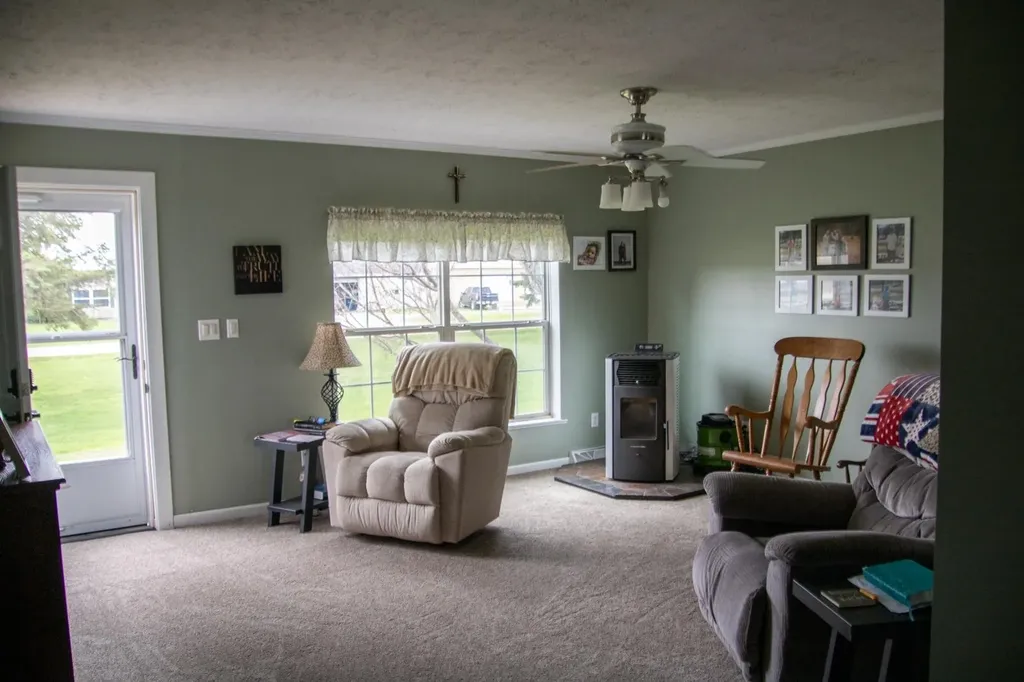 5557 E Pleasant Valley Road Lincoln Township MI 48883