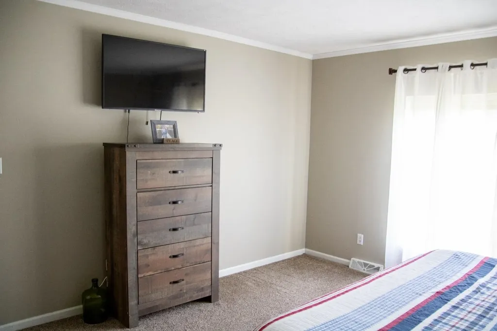 5557 E Pleasant Valley Road Lincoln Township MI 48883