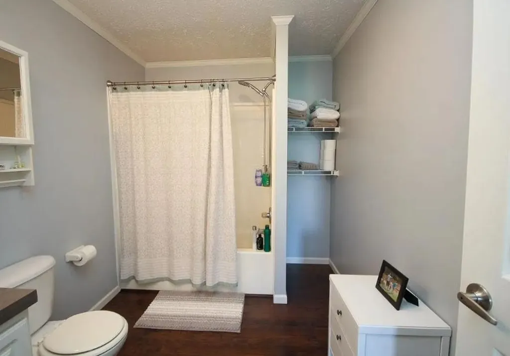 5557 E Pleasant Valley Road Lincoln Township MI 48883