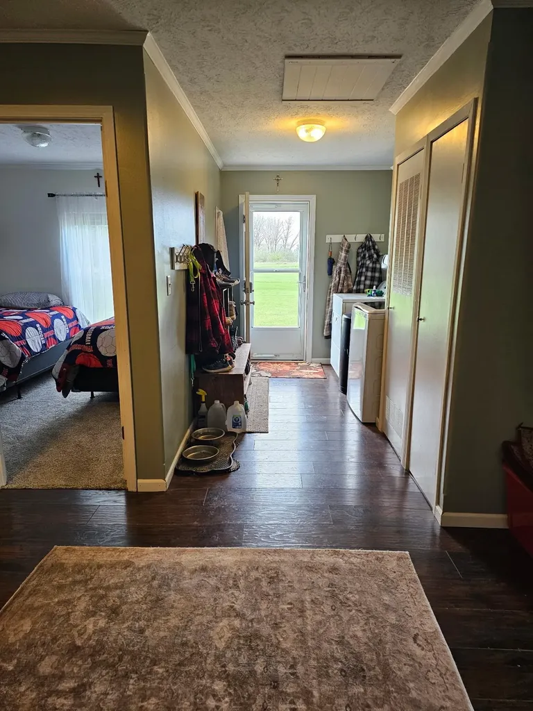5557 E Pleasant Valley Road Lincoln Township MI 48883