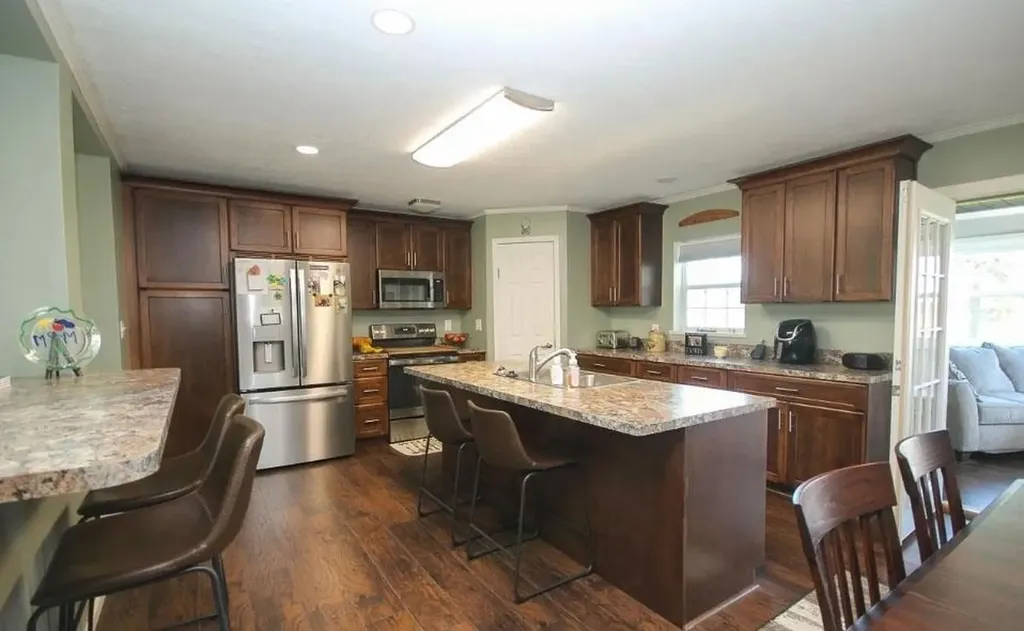5557 E Pleasant Valley Road Lincoln Township MI 48883