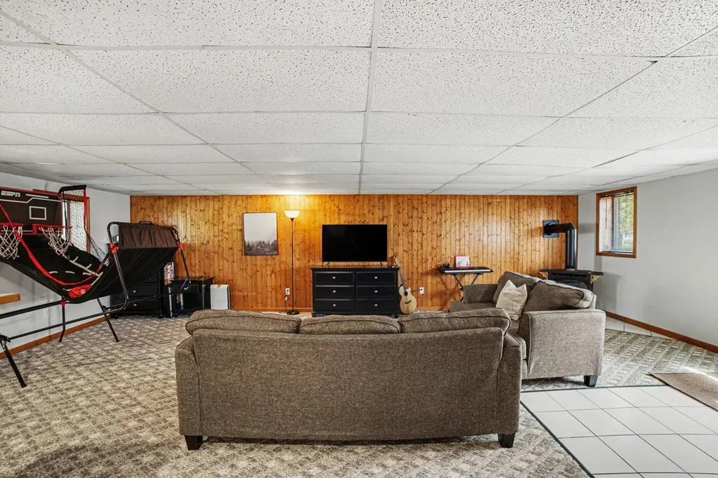 7818 N Luce Road Pine River Township MI 48801