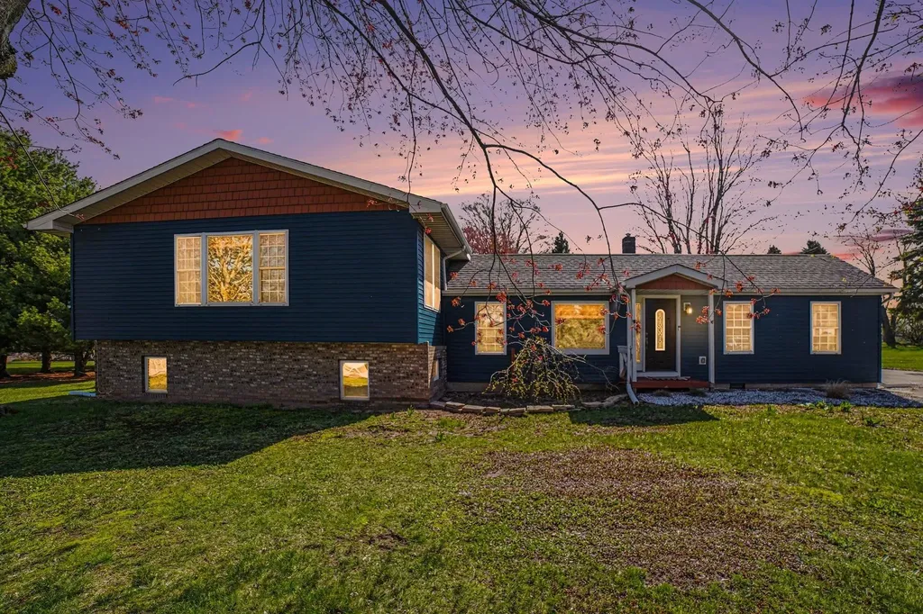 7818 N Luce Road Pine River Township MI 48801