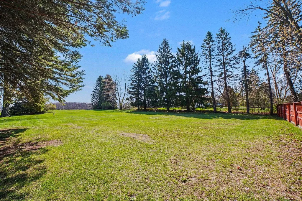 7818 N Luce Road Pine River Township MI 48801