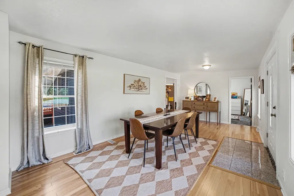 7818 N Luce Road Pine River Township MI 48801