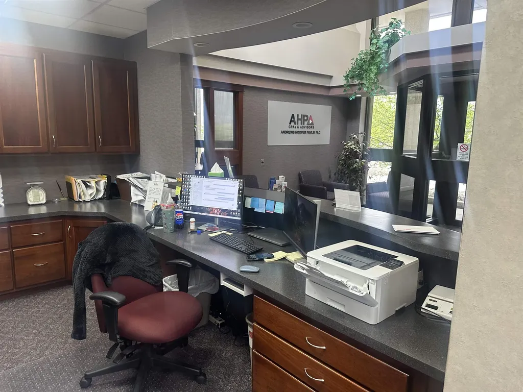 1601 Marquette Avenue Bay City City MI 48706
